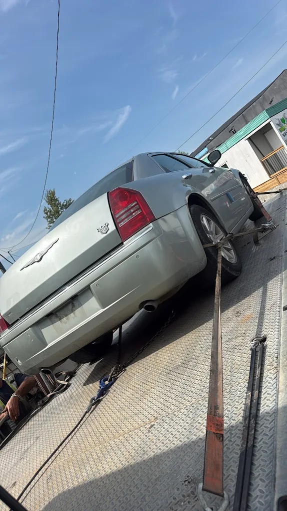 Damaged and non running car removal near Surrey